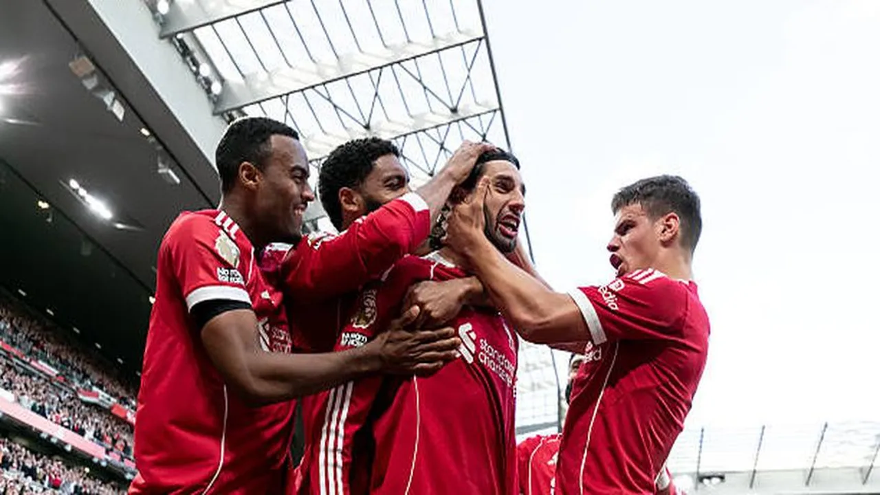 توقيت انطلاق مباراة ليفربول ووست هام يونايتد بالدوري الإنجليزي وتردد القنوات الناقلة للمواجهة